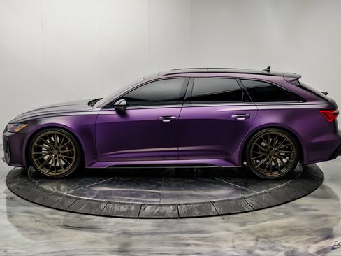 Used 2023 Audi RS 6 w/ Black Optic Package AWD/4WD image 9