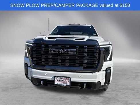 Used 2024 GMC Sierra 2500 Denali Ultimate w/ Snow Plow Prep/Camper Package image 9