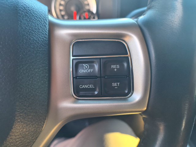 Used 2018 RAM 3500 Laramie AWD/4WD image 22