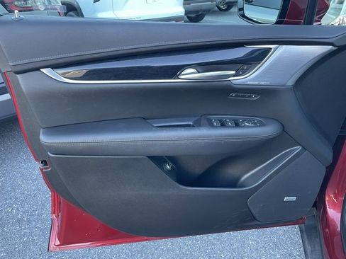 Certified 2024 Cadillac XT5 Premium Luxury w/ Technology Package image 29