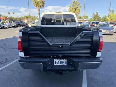 Used 2012 Ford F250 Lariat w/ Lariat Ultimate Pkg AWD/4WD image 4