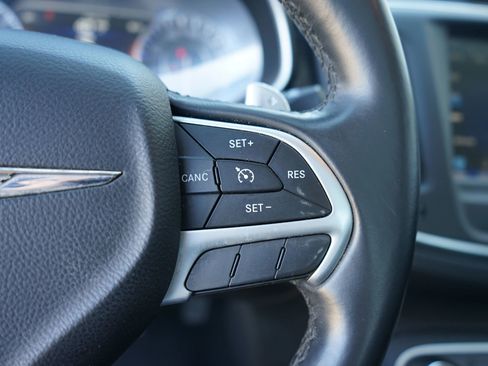 Used 2015 Chrysler 200 C w/ Navigation & Sound Group I image 25