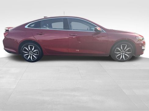 Used 2024 Chevrolet Malibu RS FWD image 2