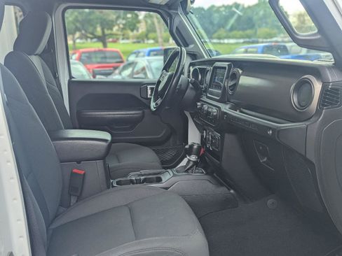 Used 2020 Jeep Wrangler Unlimited Sport S AWD/4WD image 33