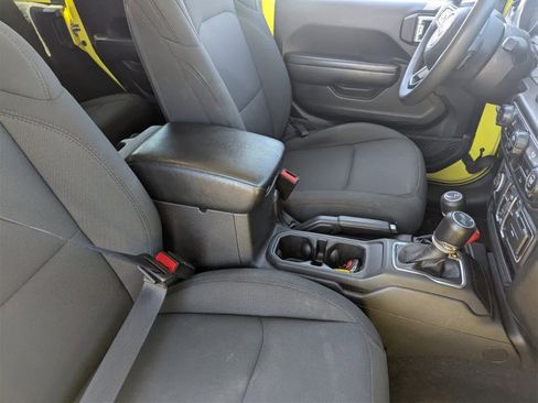 Used 2023 Jeep Wrangler Sport S image 12