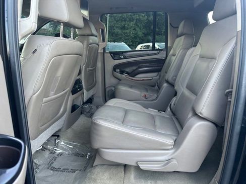 Used 2016 Chevrolet Suburban LTZ image 12