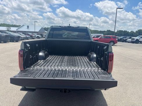 New 2026 Toyota Tundra Platinum AWD/4WD image 9