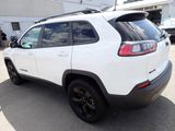 Used 2020 Jeep Cherokee Latitude Plus image 3
