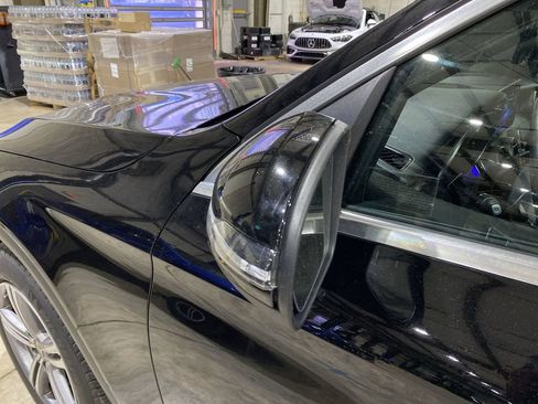 Used 2021 Mercedes-Benz GLC 300 4MATIC w/ Multimedia Package image 23