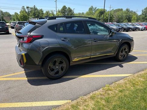 Used 2024 Subaru Crosstrek 2.5i Sport AWD/4WD image 5