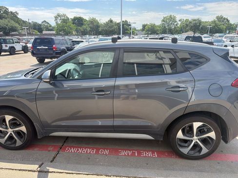 Used 2017 Hyundai Tucson Sport AWD/4WD image 5