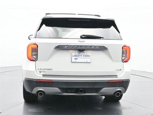 Used 2020 Ford Explorer Limited w/ Class III Trailer Tow Package image 11