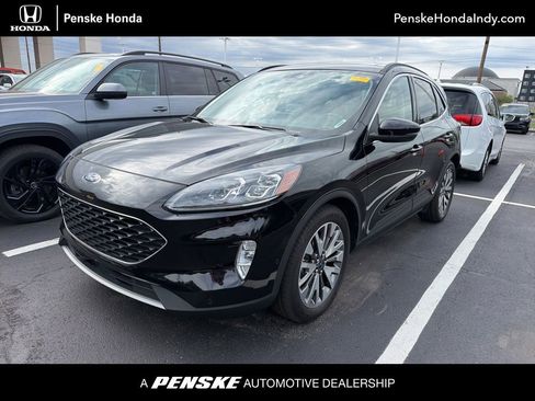 Used 2020 Ford Escape Titanium FWD image 1