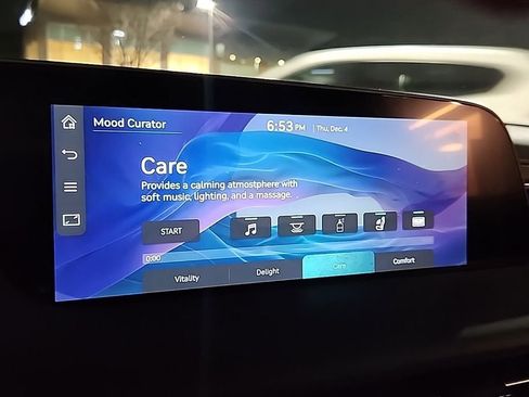 Used 2025 Genesis G90 3.5T image 23