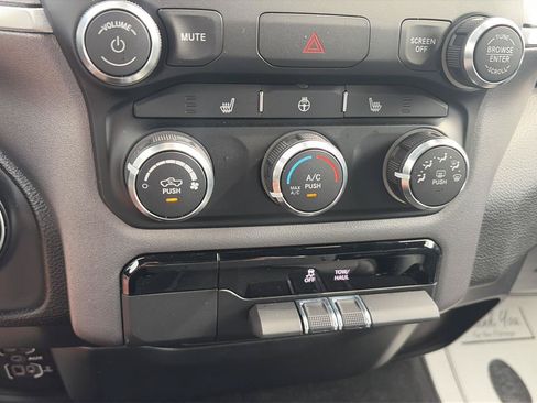 Used 2023 RAM 1500 Big Horn AWD/4WD image 22