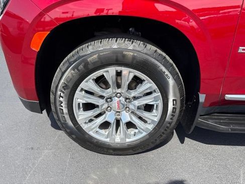 Used 2022 GMC Yukon Denali AWD/4WD image 28