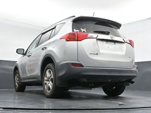 Used 2014 Toyota RAV4 LE image 21