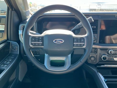 Used 2025 Ford F350 Lariat w/ Lariat Ultimate Package image 13