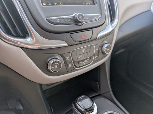 Used 2019 Chevrolet Equinox LT image 21