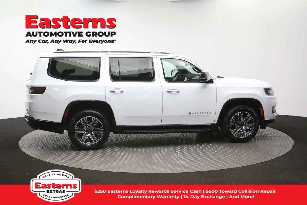 Used 2024 Jeep Wagoneer Series II AWD/4WD image 47