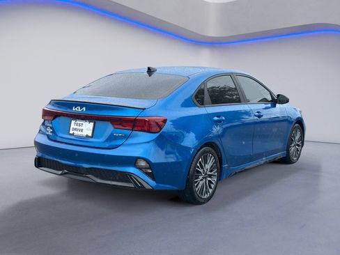 Used 2023 Kia Forte GT-Line w/ GT-Line Premium Package FWD image 6