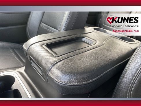 Used 2022 GMC Sierra 3500 Denali w/ Technology Package image 27