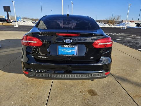 Used 2018 Ford Focus SE image 8