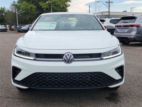 New 2025 Volkswagen Jetta Sport image 7