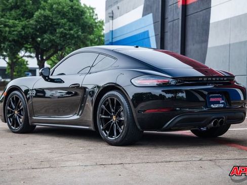 Used 2018 Porsche 718 Cayman RWD image 33