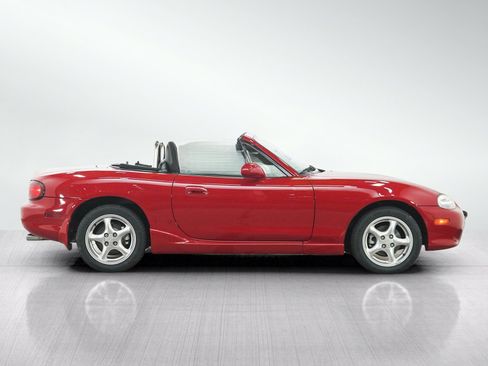 Used 2002 MAZDA MX-5 Miata SE RWD image 6