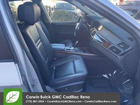 Used 2012 BMW X5 xDrive35d image 31