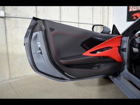 Used 2024 Chevrolet Corvette Stingray Preferred Cpe w/ Stealth Interior Trim Package image 9