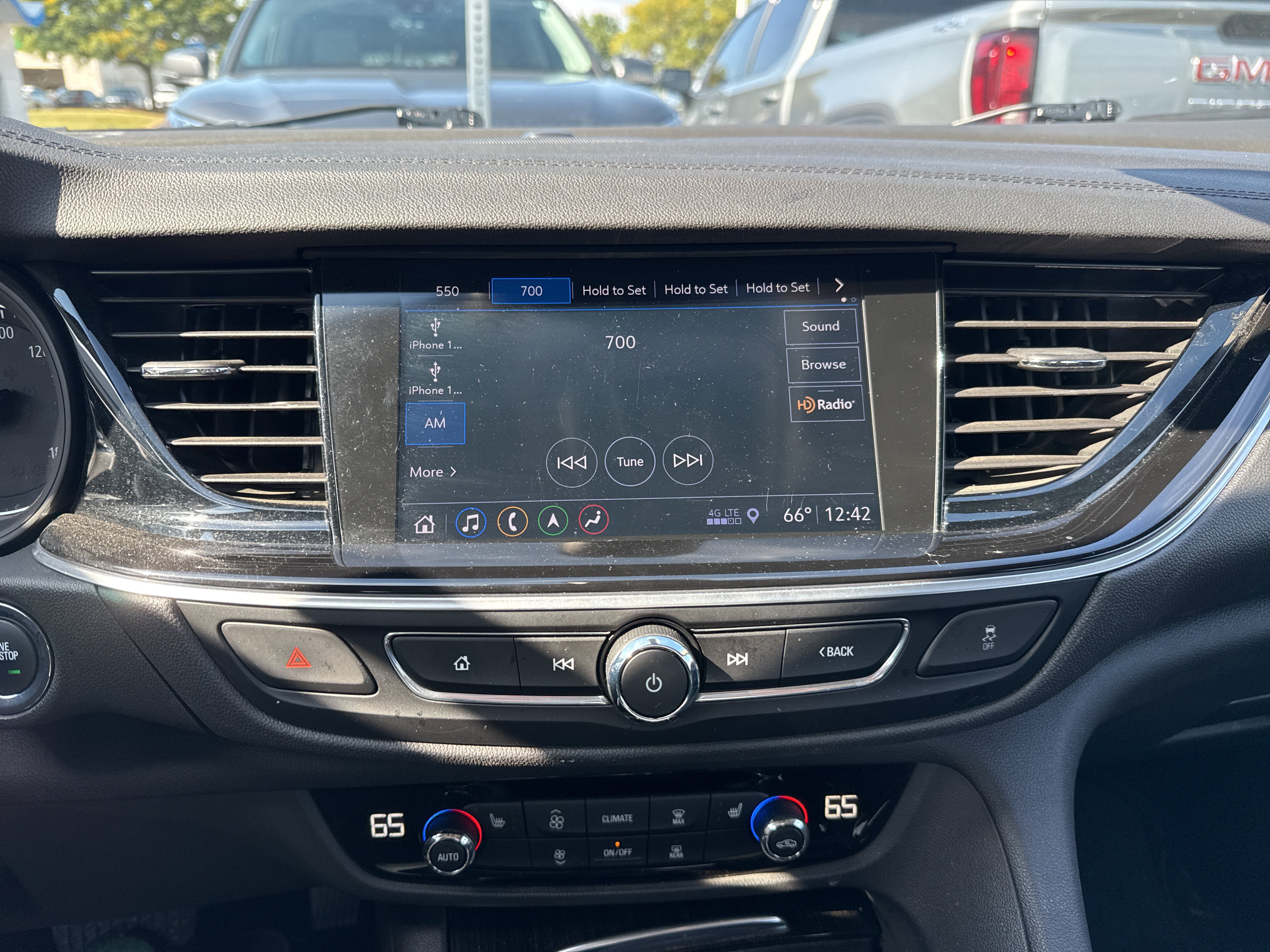 Used 2019 Buick Regal Essence w/ Driver Confidence Package I AWD/4WD image 3
