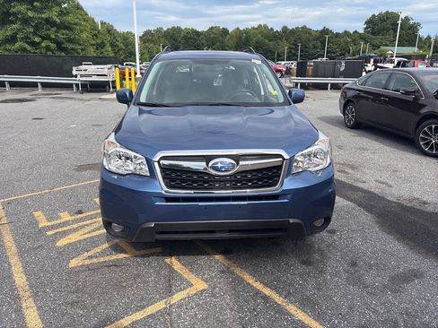 Used 2015 Subaru Forester 2.5i Limited AWD/4WD image 10