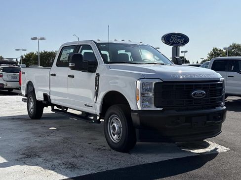 New 2026 Ford F250 XL AWD/4WD image 1