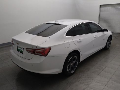 Used 2022 Chevrolet Malibu LT FWD image 9