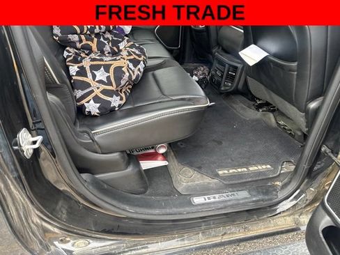 Used 2020 RAM 1500 Laramie AWD/4WD image 10