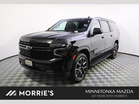 Used 2023 Chevrolet Suburban RST w/ Luxury Package AWD/4WD image 1