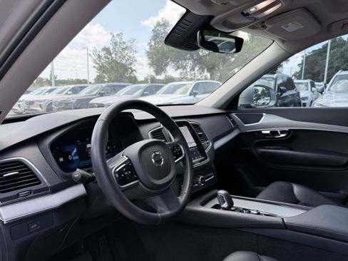 Certified 2023 Volvo XC90 B5 Core AWD/4WD image 10