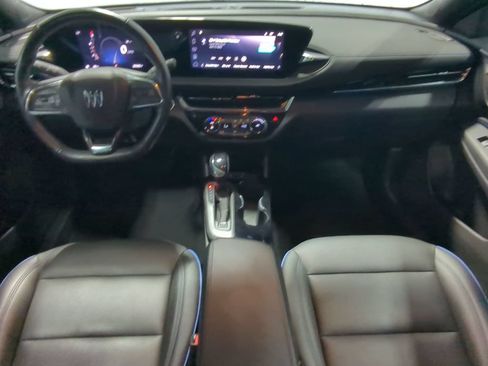 Used 2025 Buick Envista Sport Touring w/ Convenience I Package FWD image 15