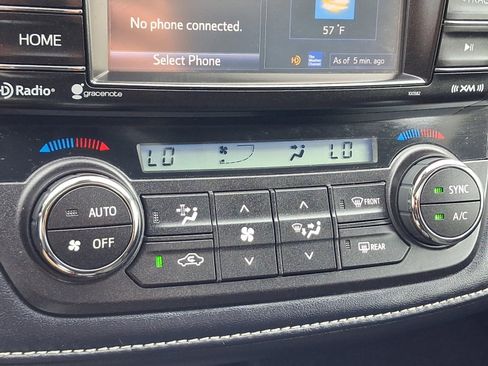 Used 2018 Toyota RAV4 XLE image 17