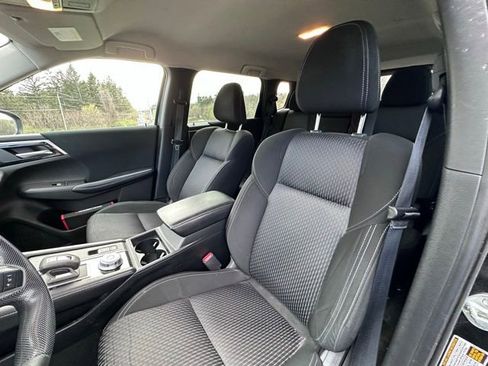 Used 2022 Mitsubishi Outlander ES image 12