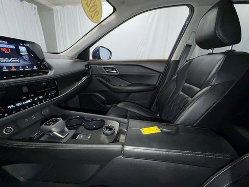 Used 2021 Nissan Rogue Platinum AWD/4WD image 21
