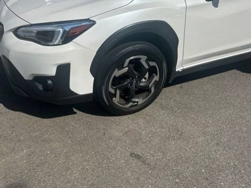 Used 2021 Subaru Crosstrek 2.5i Limited w/ Moonroof Package 2 AWD/4WD image 1