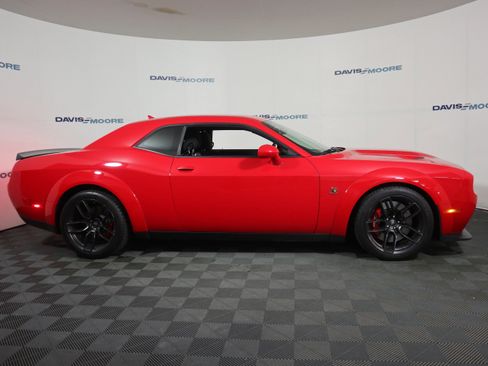 Used 2022 Dodge Challenger R/T Scat Pack image 4