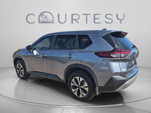 Certified 2023 Nissan Rogue SV FWD image 5