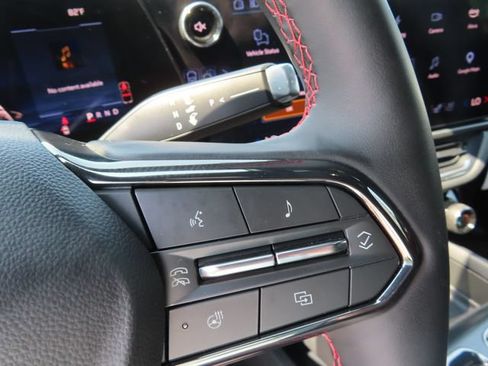 Certified 2025 Chevrolet Equinox EV RS w/ Convenience Package II AWD/4WD image 16
