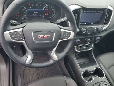 Certified 2023 GMC Terrain SLT w/ LPO, Floor Liner Package AWD/4WD image 19