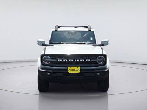 Certified 2023 Ford Bronco Outer Banks AWD/4WD image 3