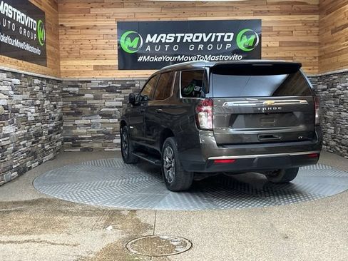Used 2021 Chevrolet Tahoe LT w/ Luxury Package AWD/4WD image 10